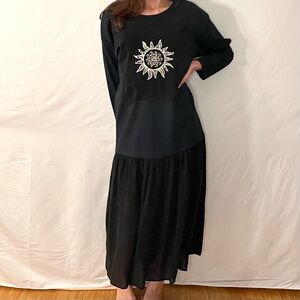 VTG Johnny Was T-Shirt Dress, Midi, Black, Sun Embroidery, Long Sleeve, Medium